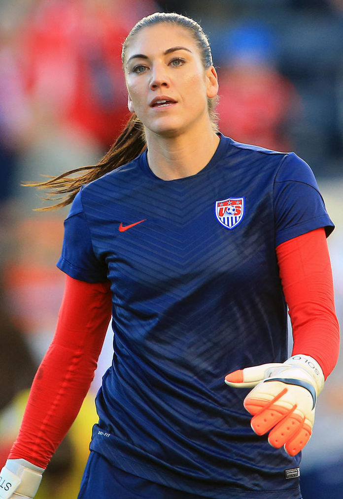 Top 12 most gorgeous female Soccer players - Haircuts